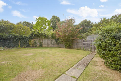 1 21 Cranes Park 304