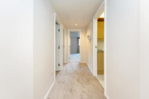 Flat 212, Point West
