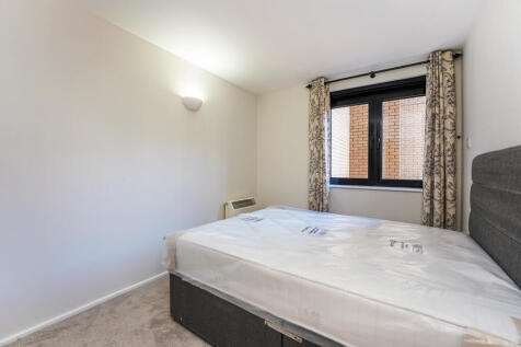 Flat 212, Point West
