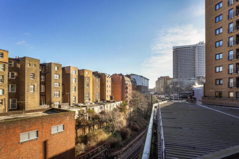 Flat 212, Point West