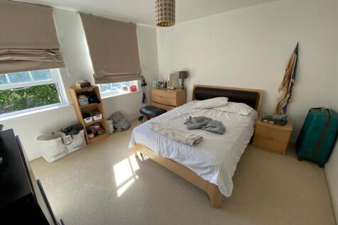 QL - Bedroom