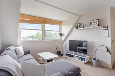 Flat 6, 3 St Andrews