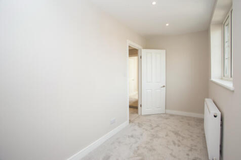 6 Weston Road Thames