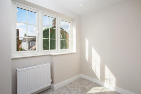 6 Weston Road Thames