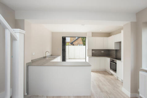 6 Weston Road Thames