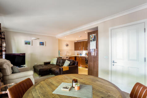 102 Maple Road Surbi