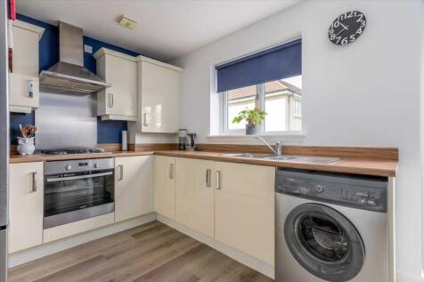 Kitchen /