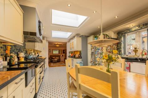 Property Image 9