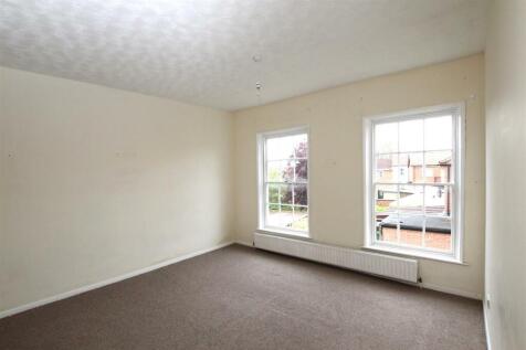 Chestnut House - Living Room (a).JPG