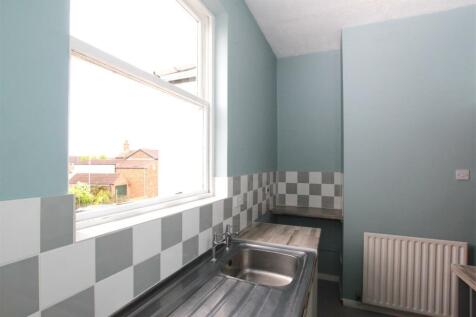 Chestnut House - Kitchen.JPG