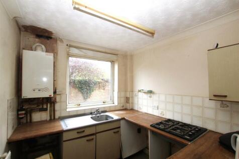 Willingham Court - GFF -Kitchen.JPG