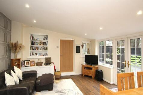 Garden Room.JPG