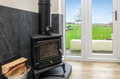 Kitchen &amp; Breakfast Room - Multi Fuel Burner.JPG