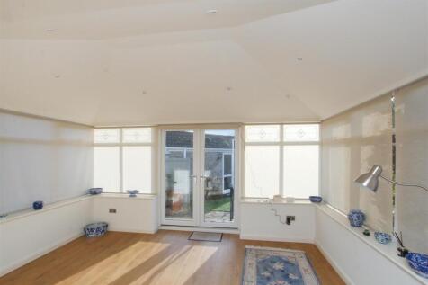 Garden Room.JPG.jpg
