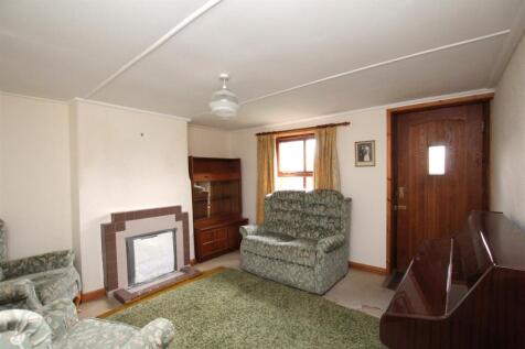 Living Room.JPG