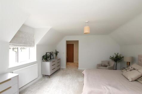 Bedroom One - c.JPG