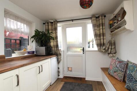 Breakfast Room &amp; Utility.JPG