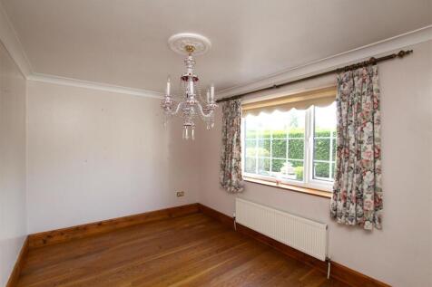 Dining Room.JPG