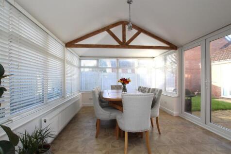 Dining &amp; Conservatory.JPG
