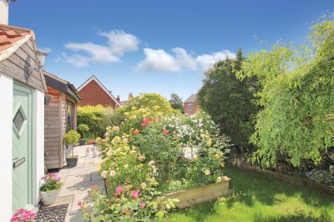 N- Front Garden.JPG