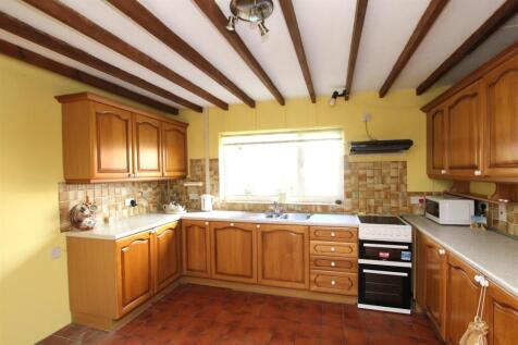 Kitchen.JPG