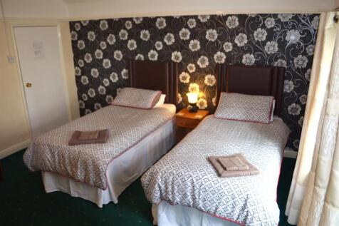Room two (8).JPG