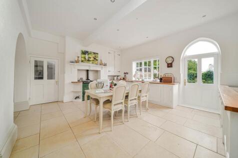 Traditional Kitchen 17.jpg
