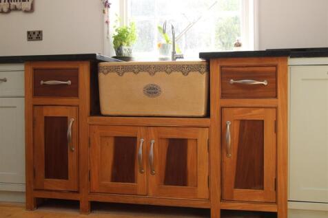 Doulton Sink - b.JPG