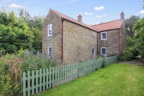 Side Elevation - b.jpg