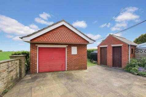 Garage &amp; Outbuildings.JPG
