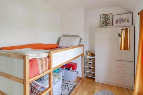 Bedroom-2-Image-1.jpg