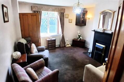 sitting room.JPG