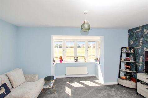 Living Room - c.JPG