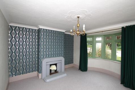 Dining Room.JPG