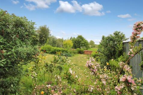 Rear Garden.JPG