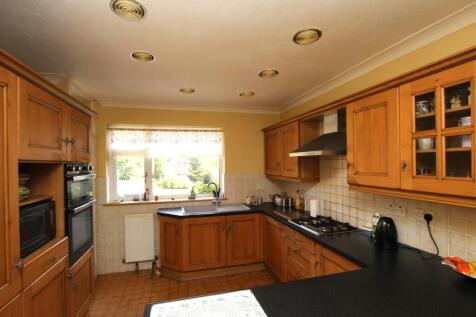 Kitchen Area.JPG