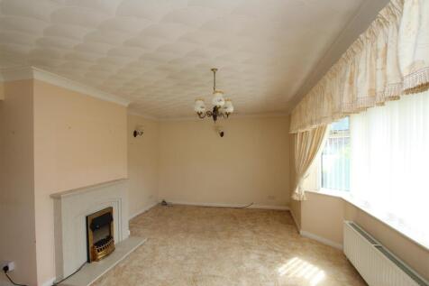 Living Area.JPG