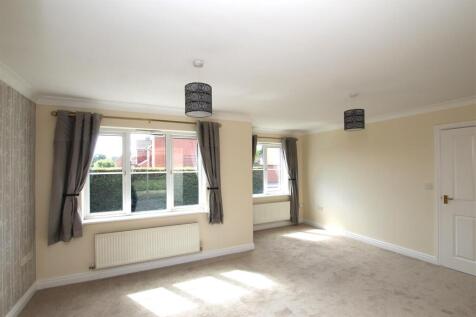 Living Room - b.JPG