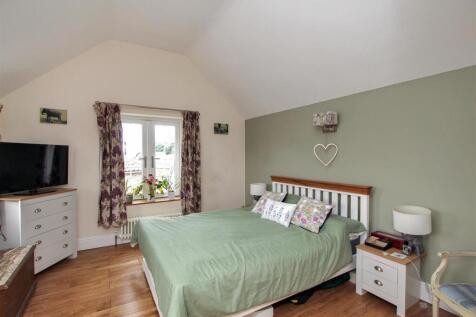 Bedroom One.JPG