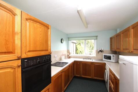 Kitchen.JPG
