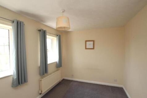 Bedroom One - b.JPG