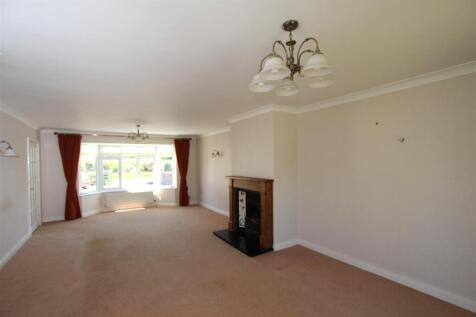Living Area.JPG