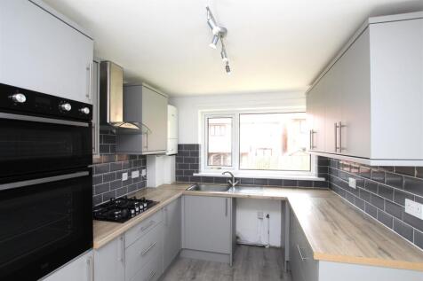 Kitchen.JPG