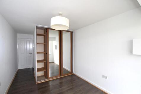 Bedroom One - b.JPG