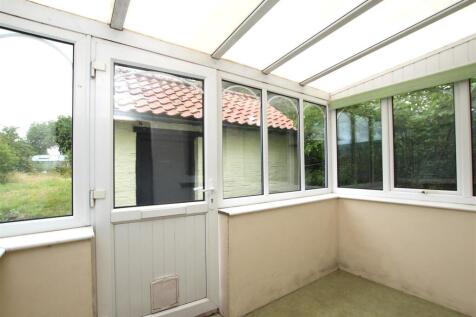 Rear Porch.JPG