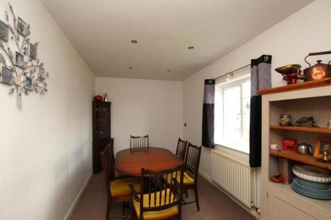 Dining Room.JPG