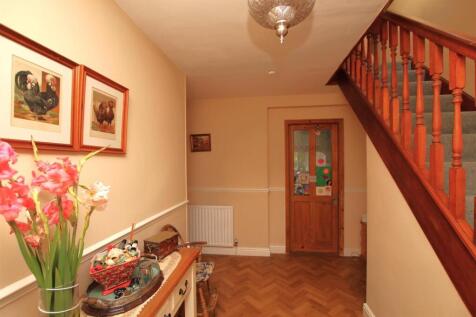 Entrance Hall.JPG