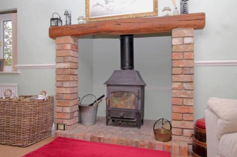 Fireplace.JPG