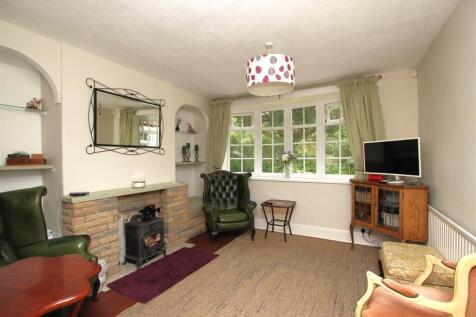 Living Room.JPG