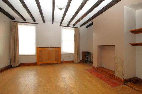 Sitting Room.JPG